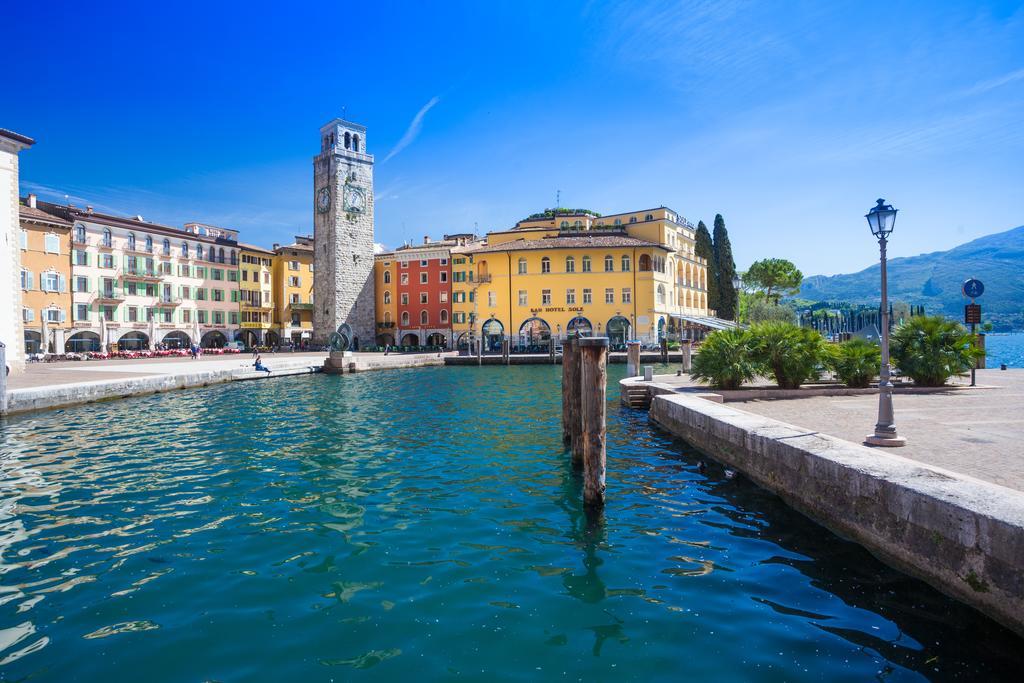 Hotel Savoy Palace - Tonelli Hotels Riva del Garda Exterior foto