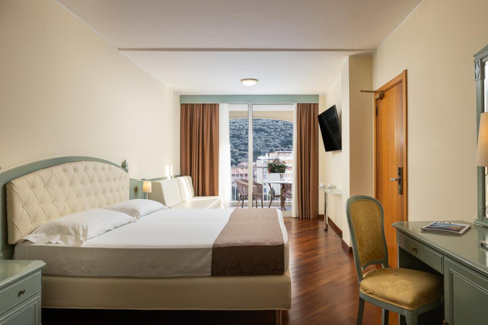 Hotel Savoy Palace - Tonelli Hotels Riva del Garda Quarto foto