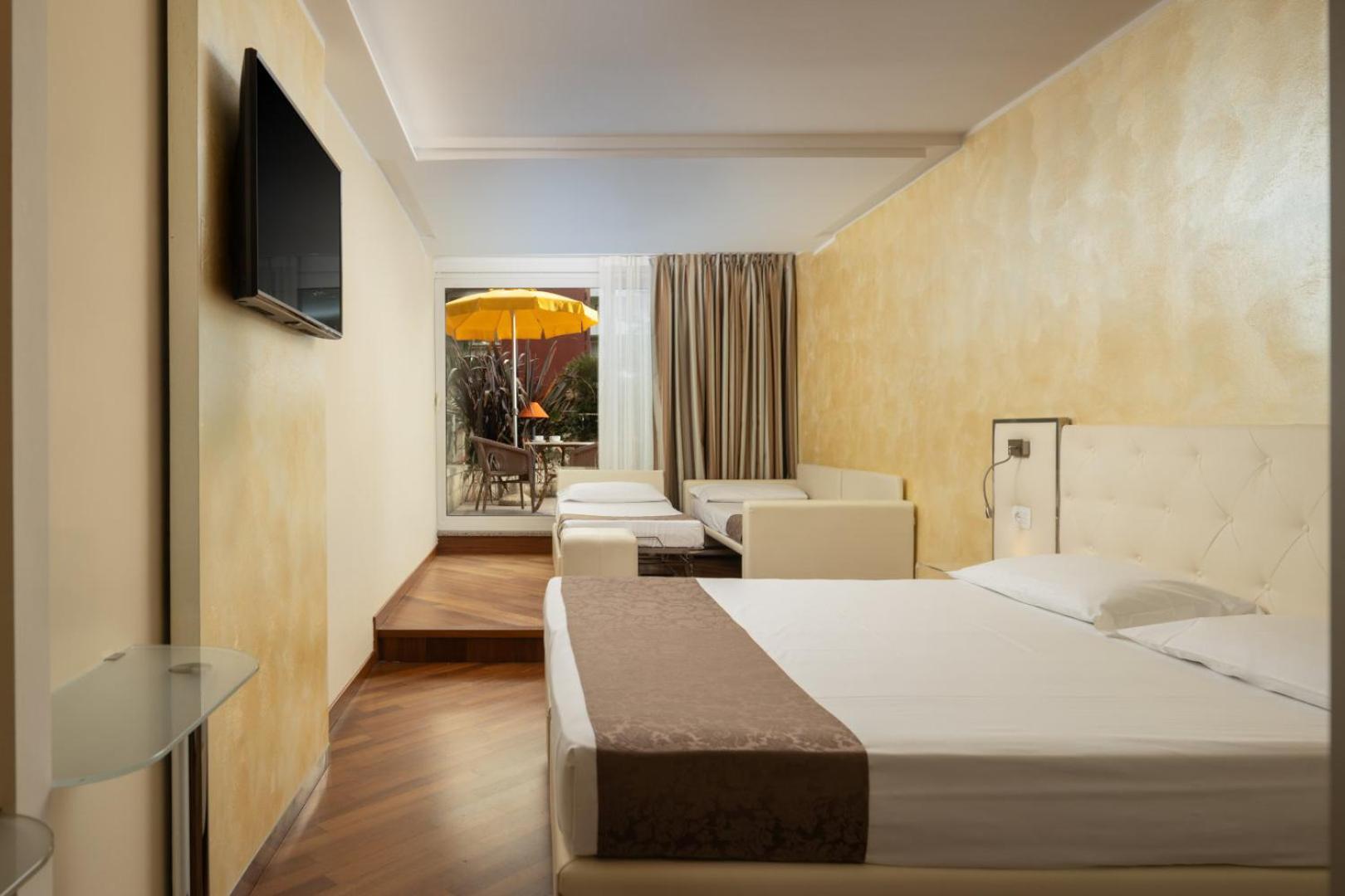 Hotel Savoy Palace - Tonelli Hotels Riva del Garda Quarto foto